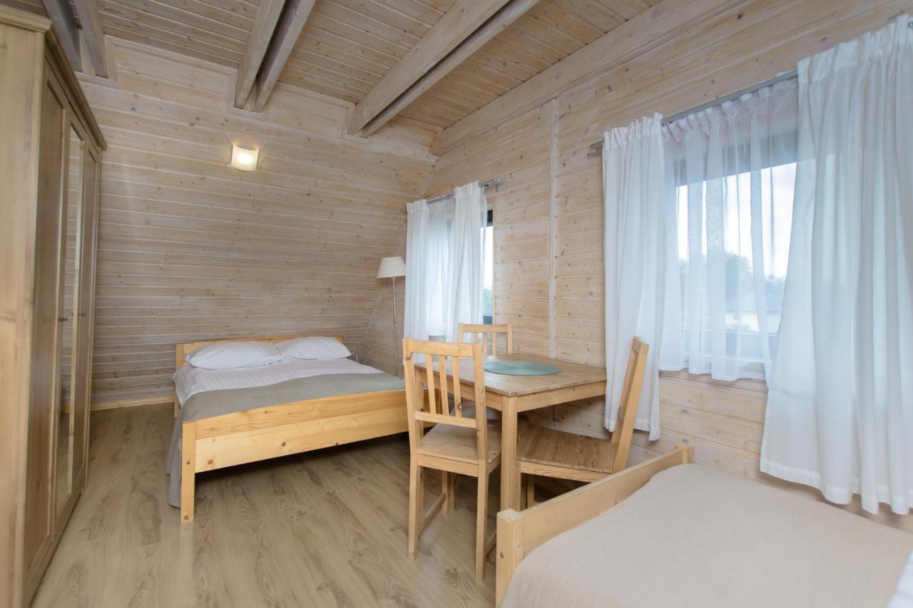 Bajeczny Dworek Карвиа Екстериор снимка